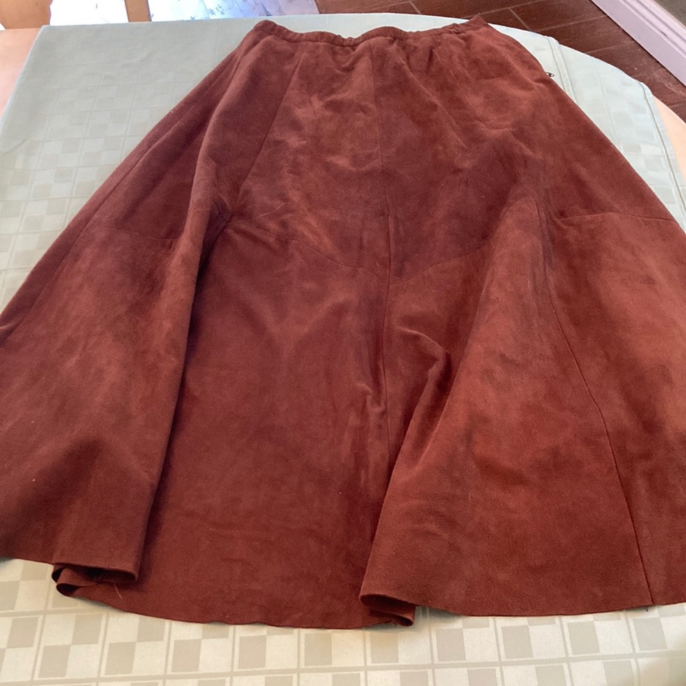 Lanna suede Classic skirt